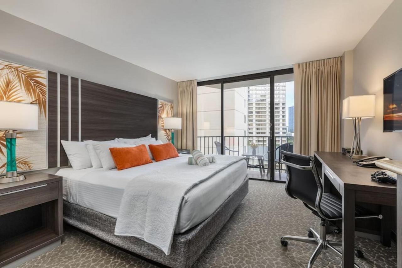 Вилла Incredible Location Free Parking In Waikiki Гонолулу Экстерьер фото