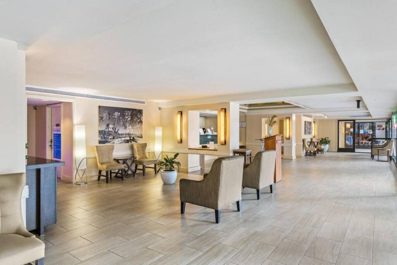 Вилла Incredible Location Free Parking In Waikiki Гонолулу Экстерьер фото